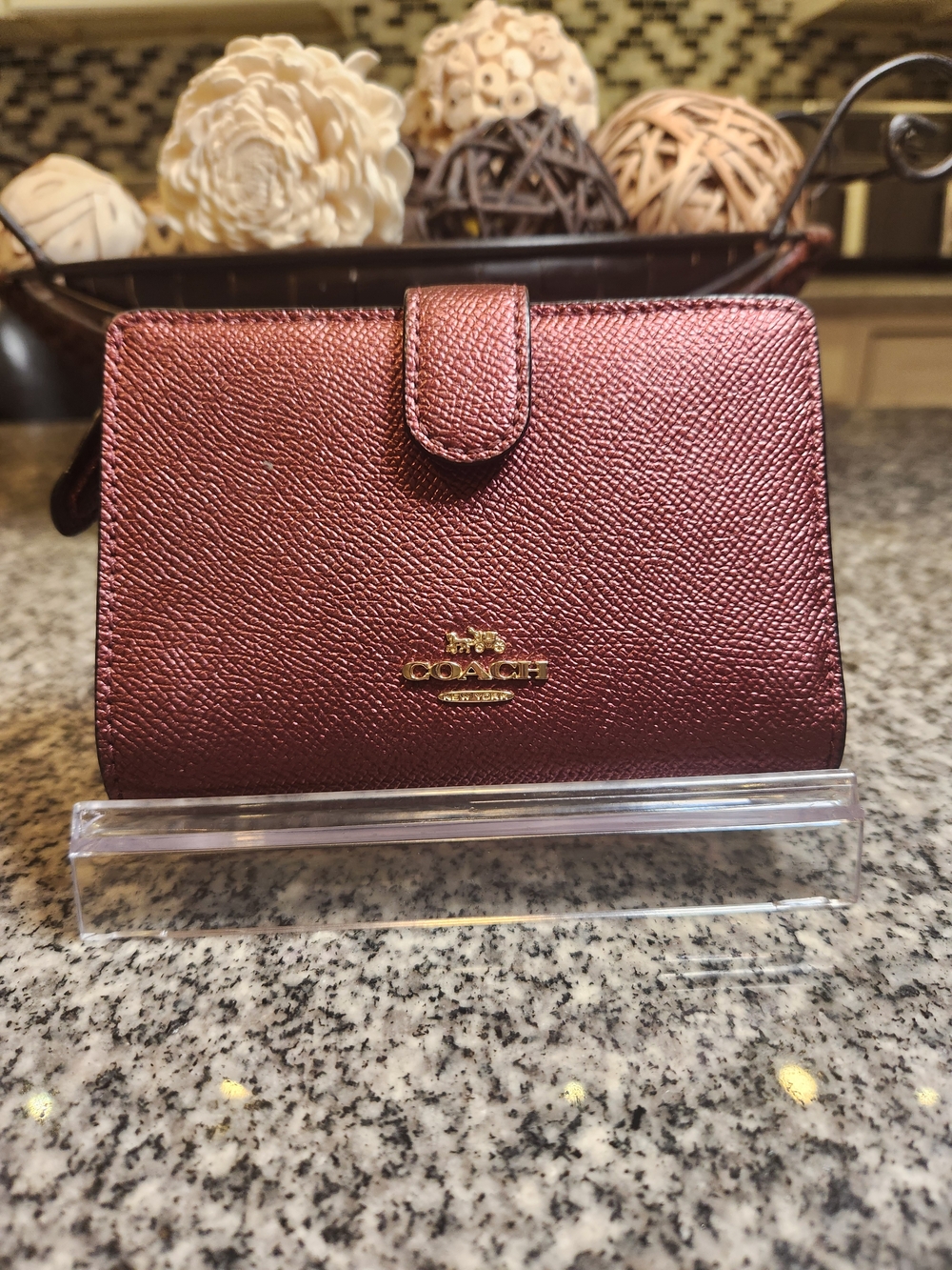 Coach Crossgrain Leather Medium Corner Zip Wallet in Metallic Wine